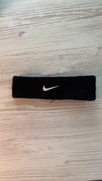 Повязка на голову Nike Swoosh Headband для фитнеса черный (N.NN.07.010.OS)