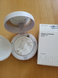 Тональний крем-кушон Missha Magic Cushion Moist Up SPF50+ PA+++ №21 15 г (8809581449268/2000962946406) фото від покупців 2