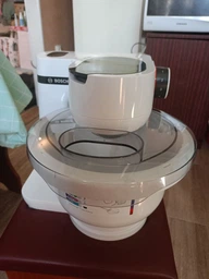 Кухонная машина Bosch MUMS2AW00 фото от покупателей 10