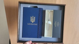 Подарунковий набір: Коробка + Кулькова ручка Parker JOTTER 17 SS GT BP 16 032_TR + Блокнот Axent Partner Ukraine Cиній фото від покупців 3