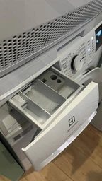 Пральна машина Electrolux фронтальна, 8кг, 1200, A+++, 58см, дисплей, інвертор, білий фото от покупателей 13