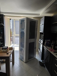 Двокамерний холодильник Whirlpool WHK 26402 XBR4U1 фото від покупців 4