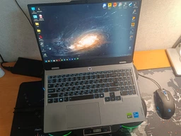 Ноутбук Lenovo LOQ 15IRX9 (83DV00VURA) фото от покупателей 6