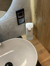 Дозатор сенсорный для жидкого мыла диспенсер бесконтактный Smart Hand Washing Machine белый 250 мл фото от покупателей 11