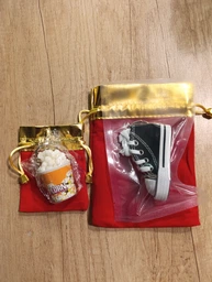 Брелок Кеды Sneakers Keychain подарочная упаковка фото от покупателей 1
