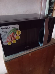 Мікрохвильова піч Vegas VMO-6020MB 20 л