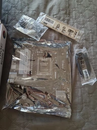 Материнська плата ASUS PRIME B650M-R (AMD B650, Socket AM5, MicroATX)