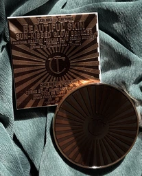 Кремовый бронзер Charlotte Tilbury Beautiful Skin Sun-Kissed Glow Bronzer (1 Fair) 21 g фото от покупателей 5