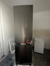 Холодильник із морозильною камерою Whirlpool WHK 26404 XP5E фото від покупців 1
