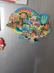 Карта України (Ukraine) Магніт. Дерев'яна слойка. Україна