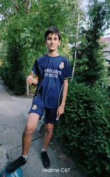 Дитяча футбольна форма Mbappe #9 (Мбаппе)Реал Мадрид (виїздна) 25/26, розмір 30 (зріст 155–165 см), темно-синя фото від покупців 2