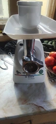 Мясорубка BOSCH MFW2515W с насадкой соковыжималкой фото от покупателей 10