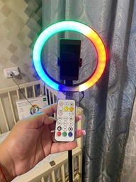 Комплект блогера бездротовий RZTK Aura Light Pro (кільцева RGB LED лампа 26 см 12 В / акумулятор 1200 мАгод / штатив 2.3 м Alum / пульт / USB Type-C) фото від покупців 5