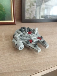 Конструктор LEGO Star Wars Минимодель Сокол тысячелетия 74 детали (30708) фото от покупателей 2