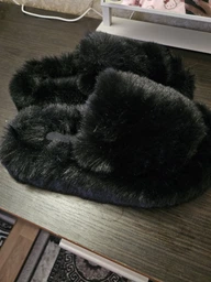 Женские домашние комнатные тапочки с мехом чёрные пушистые тапки на меху для дома и улицы 38 размер фото от покупателей 3