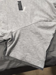 Футболка хлопковая длинная мужская Puma Essentials Graphics 68471711 L For All Time Red (4069161745430) фото от покупателей 1