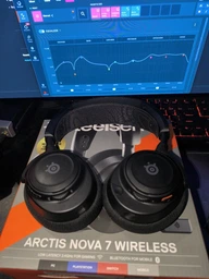 Навушники SteelSeries Arctis Nova 7, Black (SS61553) фото від покупців 1