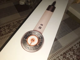 Фен Dyson Supersonic HD16 Nural Strawberry Bronze/Blush Pink (561725-01) фото от покупателей 6