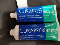 Зубная паста ферментная Curaprox Enzycal 1450 ppm 75 мл (7612412070002) фото от покупателей 14