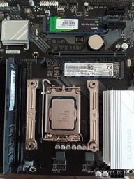 Материнская плата Gigabyte B760M D3HP DDR4 (s1700, Intel B760, PCI-Ex16) фото от покупателей 2