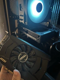 Видеокарта Gigabyte NVIDIA GV-N5060WF2OC-8GD фото от покупателей 5