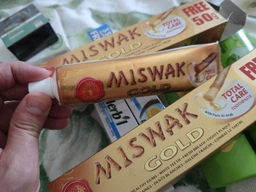 Упаковка зубной пасты Dabur Herb'l Miswak Gold 120 г + 50 г х 2 шт (6291069711004) фото от покупателей 5