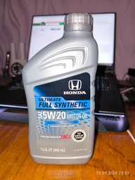 Моторное масло синтетическое Honda HG Ultimate 5W-20 0.946 л (087989138) фото от покупателей 3