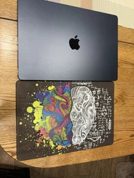 Ноутбук Apple MacBook Air 15.3" M4 16/256GB 2025 (MC7A4UA/A) Sky Blue фото от покупателей 6