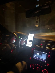 Держатель для телефона в автомобиль с беспроводной зарядкой крепление смартфона в машину автодержатель в воздуховод подставка зарядная станция холдер крепеж на дефлектор фото от покупателей 11