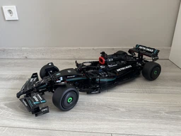 Конструктор LEGO Technic Mercedes-AMG F1 W14 E Performance 1642 деталі (42171) фото від покупців 3