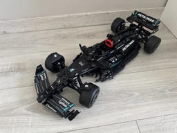 Конструктор LEGO Technic Mercedes-AMG F1 W14 E Performance 1642 деталі (42171) фото від покупців 2