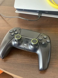 Силиконовые антискользящие накладки на стики Honson (Black/Green) для геймпадов Sony DualShock PS4 / DualSense PS5 / Xbox Series / Xbox One / Pro Controller Nintendo (2шт.) [432992807] фото от покупателей 12