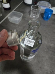 Водка Absolut 0.7 л 40% (7312040017683)