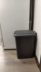 Ведро для мусора MBM HOME с крышкой и педалью BIN-01 20л Серое (BIN-01 20L GRAY) фото от покупателей 2