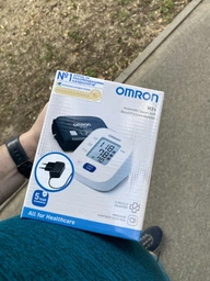 Автоматичний тонометр плечовий Omron M2+ з адаптером і збільшеною манжетою HEM-7188-LE фото від покупців 2