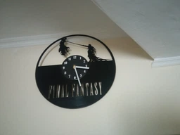 Вініловий годинник "Final Fantasy"