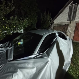 Авточехол для легкового автомобиля XL 540х175х120 см — защитный тент на авто, водонепроницаемый, всесезонный, серебристый (21507936) фото от покупателей 1