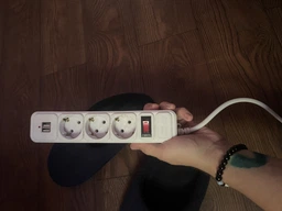 Мережевий фільтр PowerPlant 1.8 м, 3x1.5мм2, 10А, 3 розетки, 2xUSB 2.1A, євростандарт (JY-1054U/1.8) (PPSA10M18S3U)