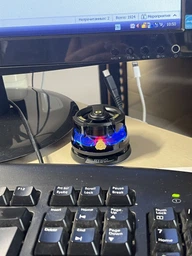 Мини - колонка беспроводная DY100 - Портативная блютуз с магнитом , RGB-подсветкой и TWS пара , подарок для детей и взрослых фото от покупателей 1
