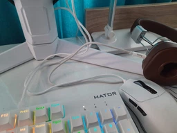 Аудіо-кабель 3.5 на 3.5 Mini Jack HOCO AUX audio cable (2m). Silver фото від покупців 3