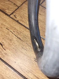 Камера Xiamen 8 1/2х2 8 дюймів для електросамокату Xiaomi M365/Kugoo/Like.bike/Crosser з зігнутим ніпелем (PH050601) фото від покупців 2