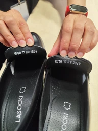 Женские лоферы кожаные Lasocki WI23-RUTH-11 5905588306252 39 26.4 см Черные (5905588306276)