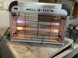 Електрична Мухобійка Пастка для комарів Електронний знищувач комарів PEST KILLER BK-L20 20 Вт Сірий фото від покупців 1