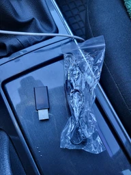 Bluetooth USB адаптер для магнитолы Yatour YT-UBT фото от покупателей 1