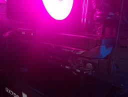 Видеокарта Gigabyte Nvidia GeForce RTX 5060 GAMING OC 8G (GV-N5060GAMING OC-8GD) фото от покупателей 13