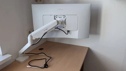 Настільне кріплення для монітора OfficePro MA441W з пружиною 17-42" 2~12 кг White фото від покупців 7