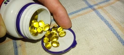 Вітаміни та мінерали NOW Vitamin D3 2000 IU, 120 капсул фото від покупців 12
