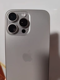 Мобільний телефон Apple iPhone 16 Pro 512GB Desert Titanium (MYNP3SX/A) фото від покупців 9