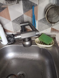 Кран-смеситель поворотный 360° с аэратором для кухни и ванной Water Tap Faucet, универсальный смеситель-трансформер с двумя режимами подачи воды и однорычажным керамическим картриджем для раковины и мойки Графит WCN-893 фото от покупателей 1