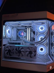 Видеокарта GF RTX 5070 12GB GDDR7 Eagle OC Ice Gigabyte (GV-N5070EAGLEOC ICE-12GD) фото от покупателей 4